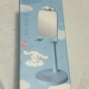 Sanrio Blue and White Packaging